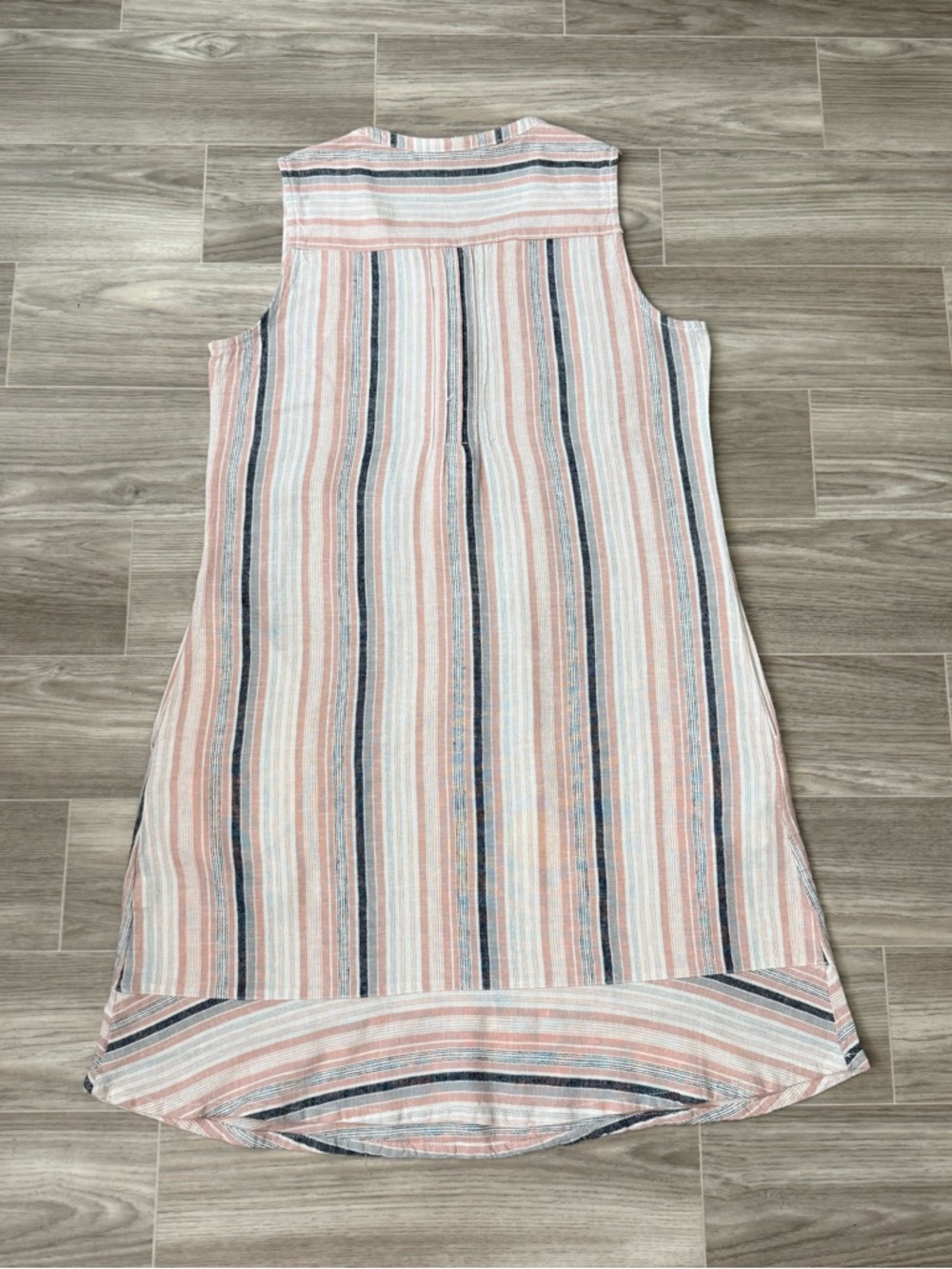 Briggs New York Sleeveless Striped Henley Linen Blend Dress - Picture 6 of 7